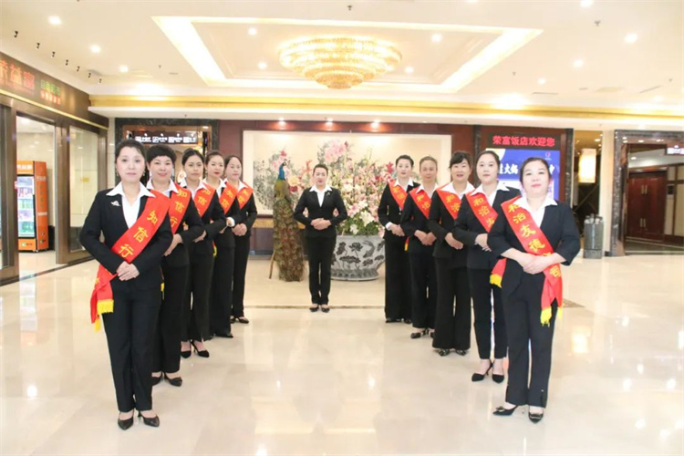 1699686743437479.jpg 121.jpg