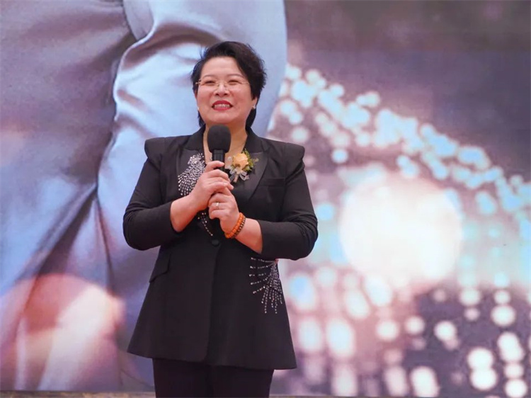 1737082916831073.jpg 40.jpg