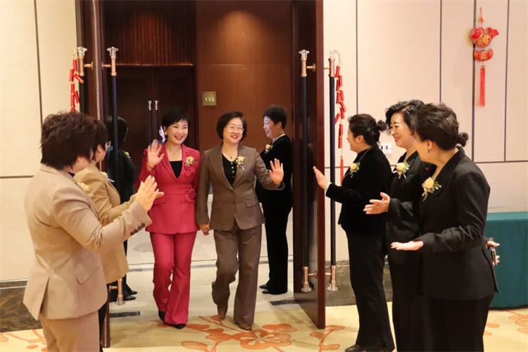 1739585613420795.jpg 10.jpg