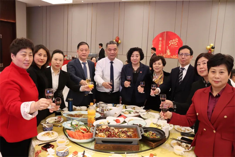 1739585776474144.jpg 24.jpg